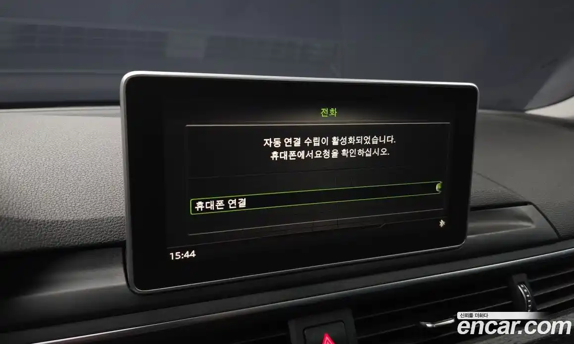 Audi A4 2018 2.0 Автомат в Москве № 343700, фото 5