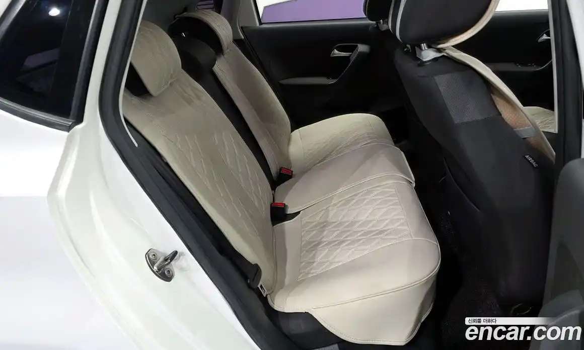 Volkswagen Polo 2014 1.6 Автомат в Москве № 357896, фото 12