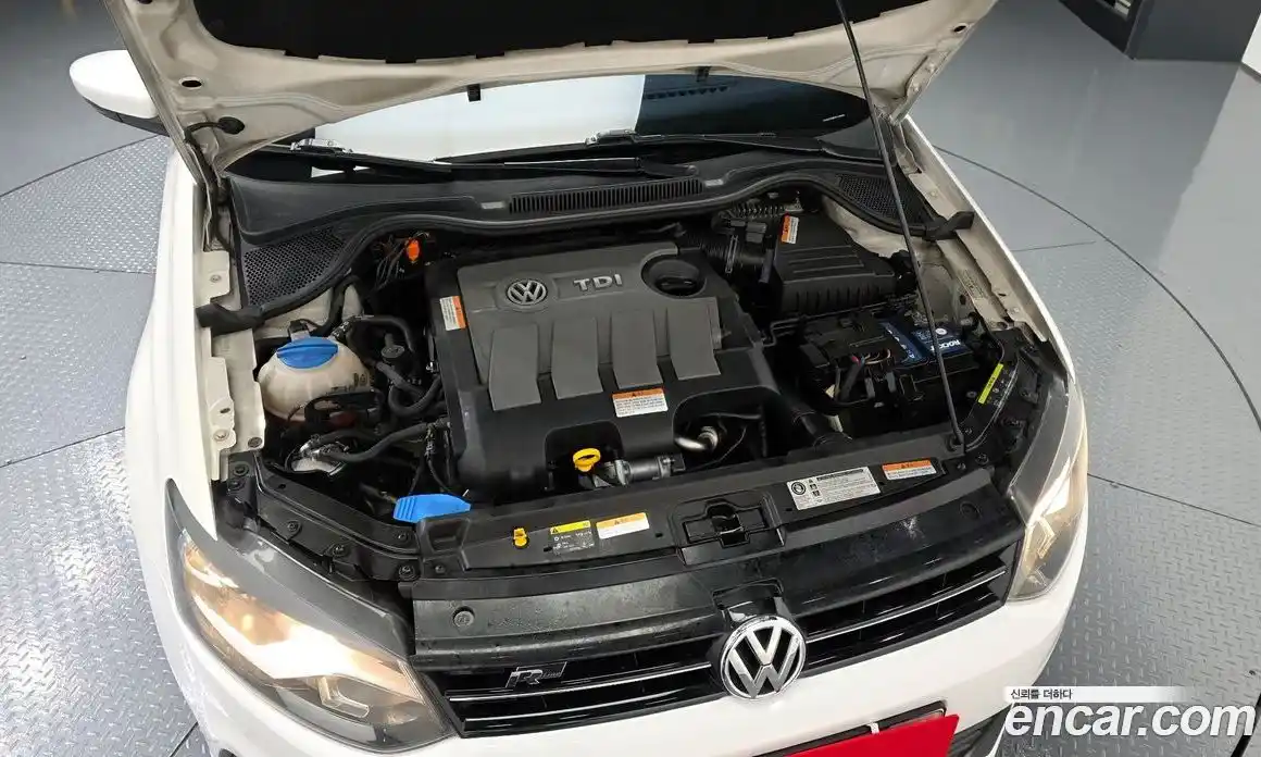 Volkswagen Polo 2014 1.6 Автомат в Москве № 357896, фото 6