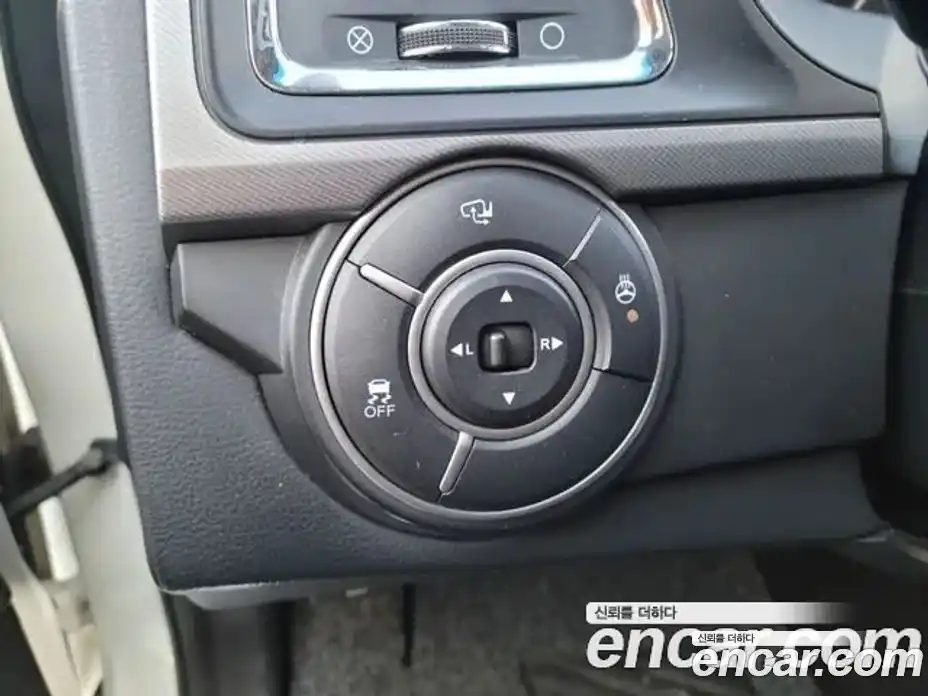 SsangYong Korando 2017 2.2 Автомат в Москве № 36057, фото 13