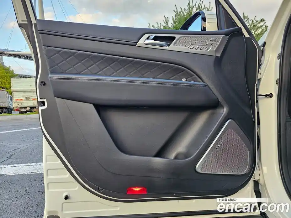 SsangYong Rexton 2018 2.2 Автомат в Москве № 36114, фото 15