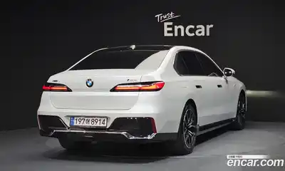 BMW 7-Series 2025 3.0 Автомат в Москве № 364797, миниатюра 2