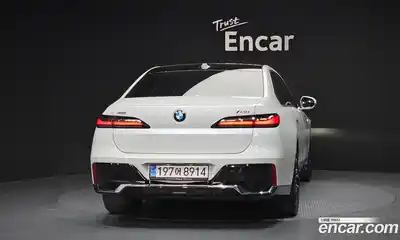 BMW 7-Series 2025 3.0 Автомат в Москве № 364797, миниатюра 4