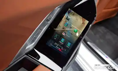 BMW 7-Series 2025 3.0 Автомат в Москве № 364797, миниатюра 10