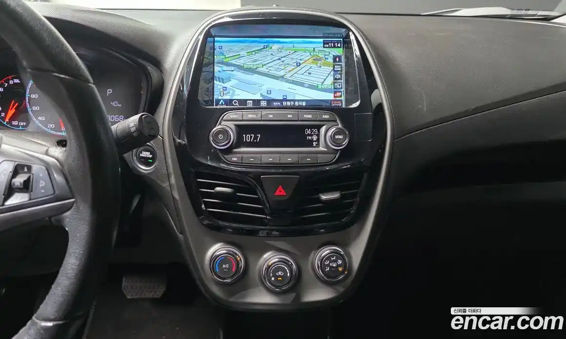 Chevrolet Spark 2019 1.0 Автомат в Москве № 36651, фото 3