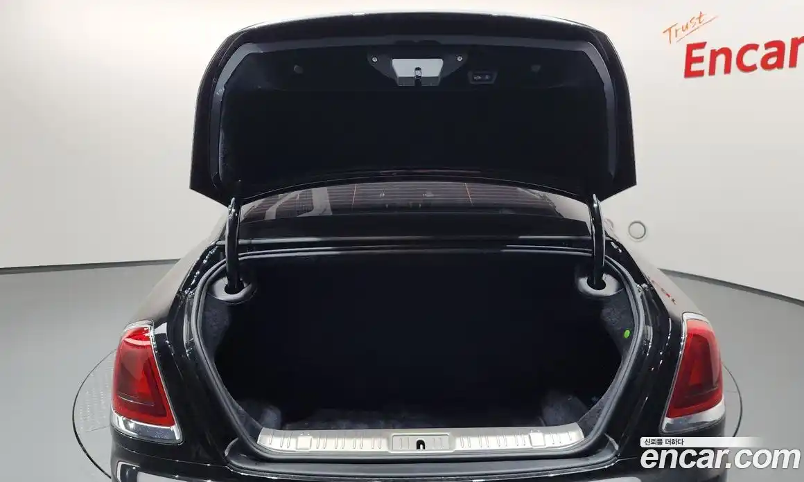 Rolls-Royce Wraith 2021 6.6 Автомат в Москве № 366856, фото 20