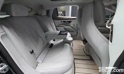 Mercedes-Benz EQS 2022 0.3 Автомат в Москве № 368607, миниатюра 12