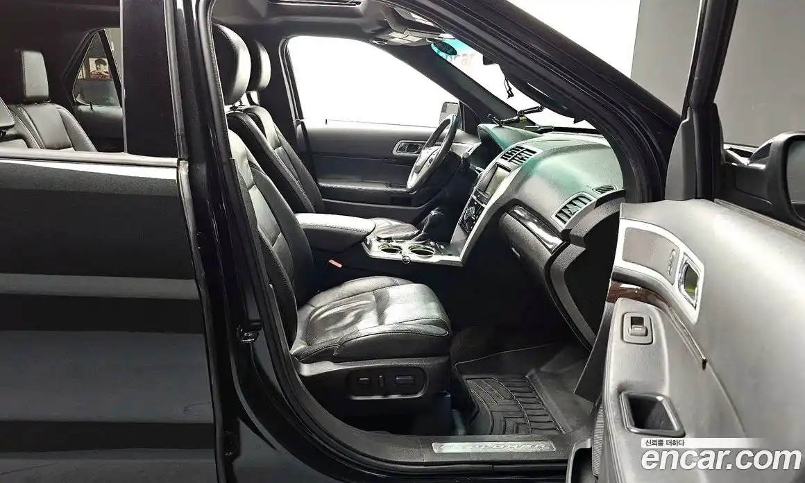 Ford Explorer 2014 3.5 Автомат в Москве № 380838, фото 11