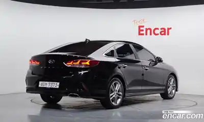 Hyundai Sonata 2018 2.0 Автомат в Москве № 382891, миниатюра 2