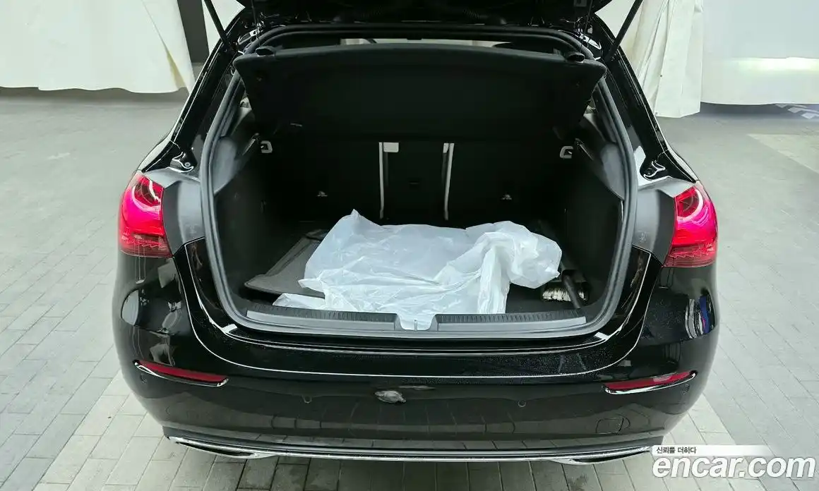 Mercedes-Benz A-Class 2025 2.0 Автомат в Москве № 388725, фото 20