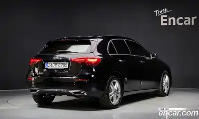 Mercedes-Benz A-Class 2025 2.0 Автомат в Москве № 388725, миниатюра 2