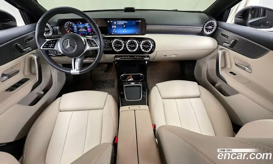 Mercedes-Benz A-Class 2025 2.0 Автомат в Москве № 388725, фото 7