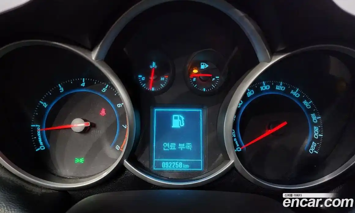 Chevrolet Cruze 2014 1.8 Автомат в Москве № 38924, фото 19