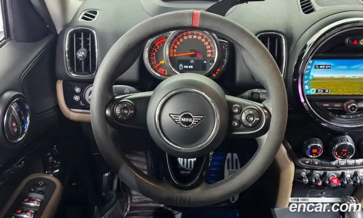 Mini Countryman 2019 1.5 Автомат в Москве № 392708, фото 12