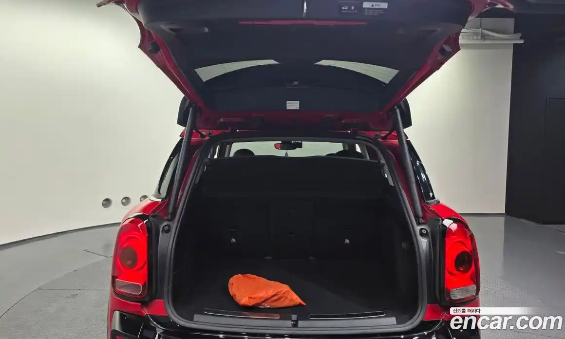 Mini Countryman 2019 1.5 Автомат в Москве № 392708, фото 19