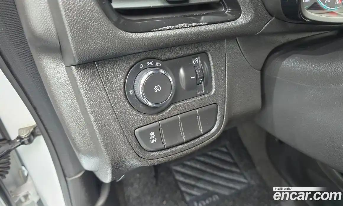 Chevrolet Spark 2017 1.0 Робот в Москве № 39690, фото 15