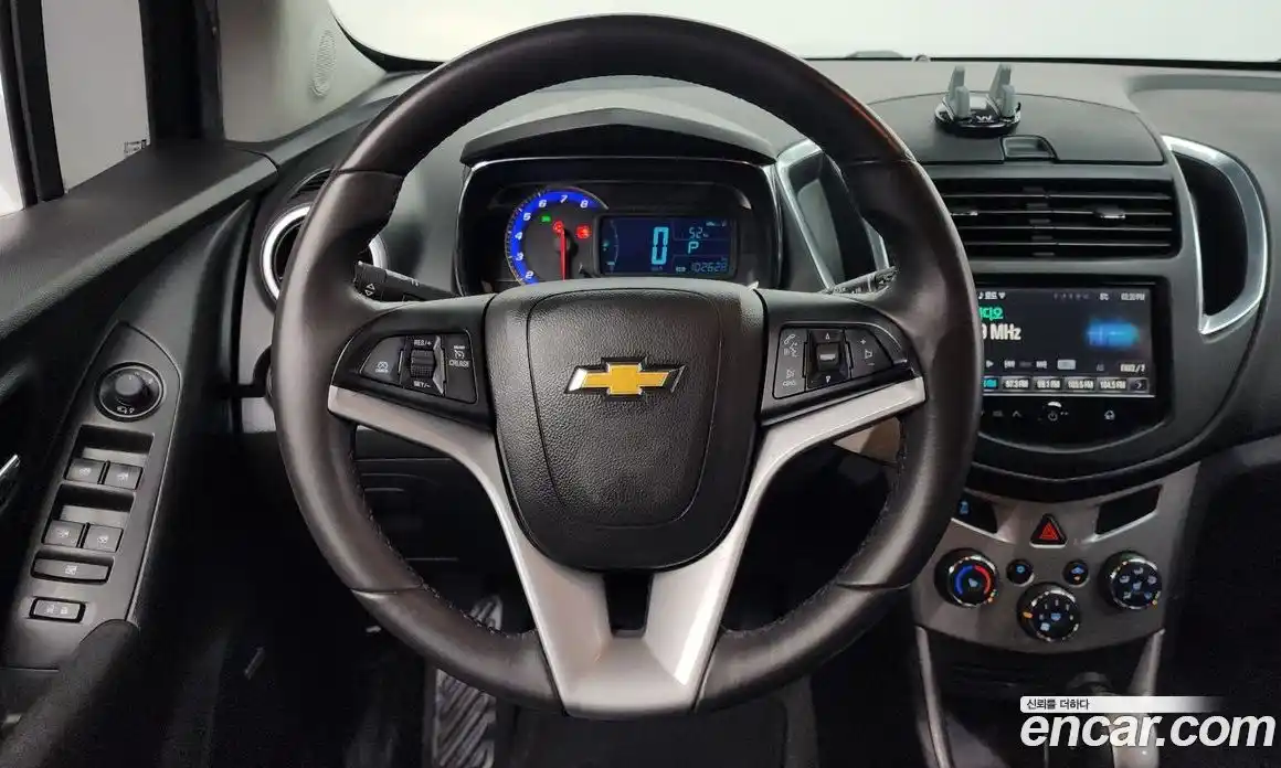 Chevrolet Trax 2015 1.4 Автомат в Москве № 39881, фото 17
