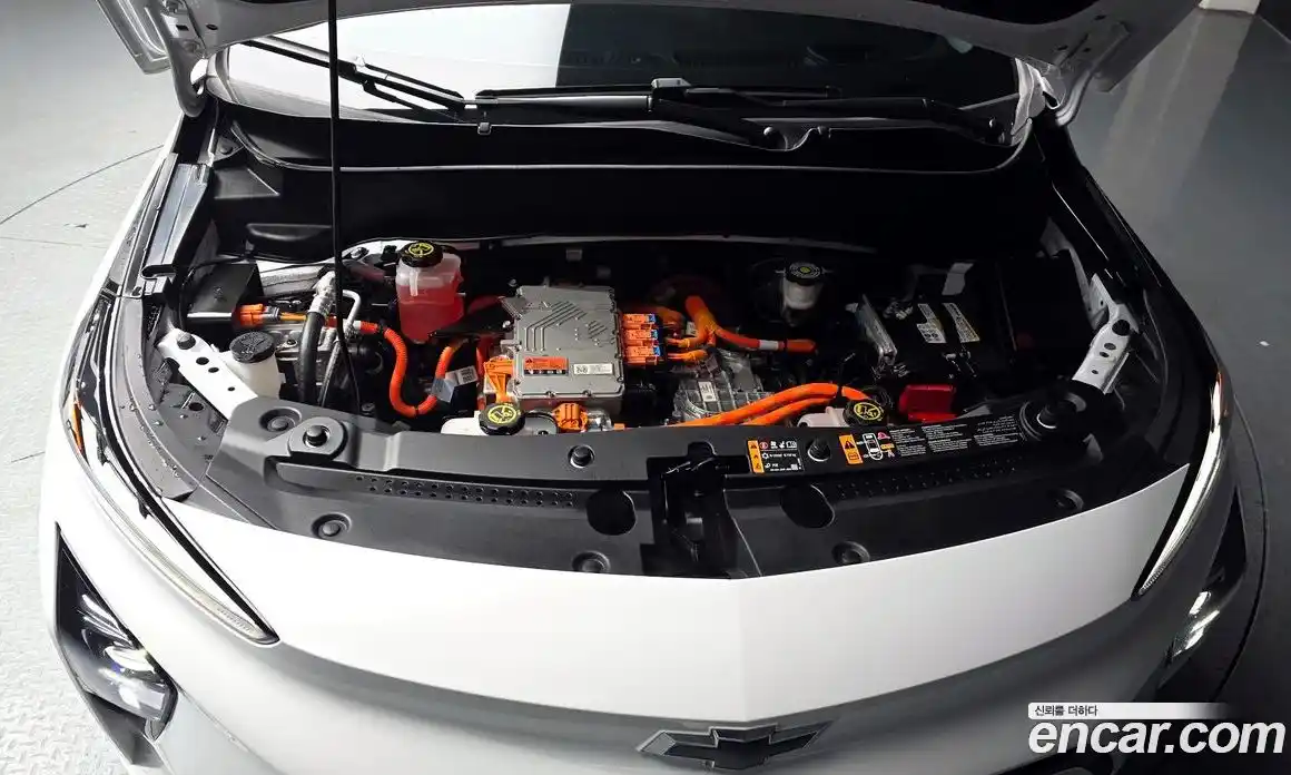 Chevrolet 볼트 EUV 2023 0.2 Автомат в Москве № 39943, фото 17