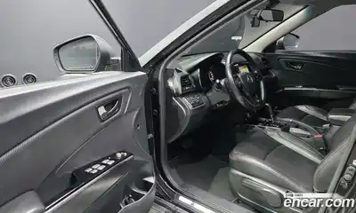 SsangYong TIBOLI 2018 1.6 Автомат в Москве № 406685, миниатюра 11