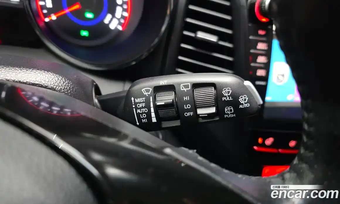 SsangYong TIBOLI 2018 1.6 Автомат в Москве № 406685, фото 18