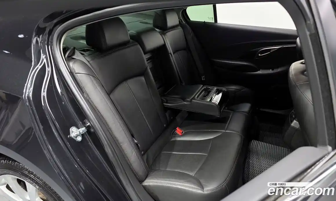 Chevrolet Alpheon 2012 3.0 Автомат в Москве № 40725, фото 20