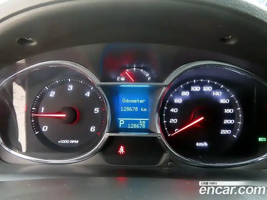 Chevrolet Captiva 2015 2.0 Автомат в Москве № 41769, фото 9