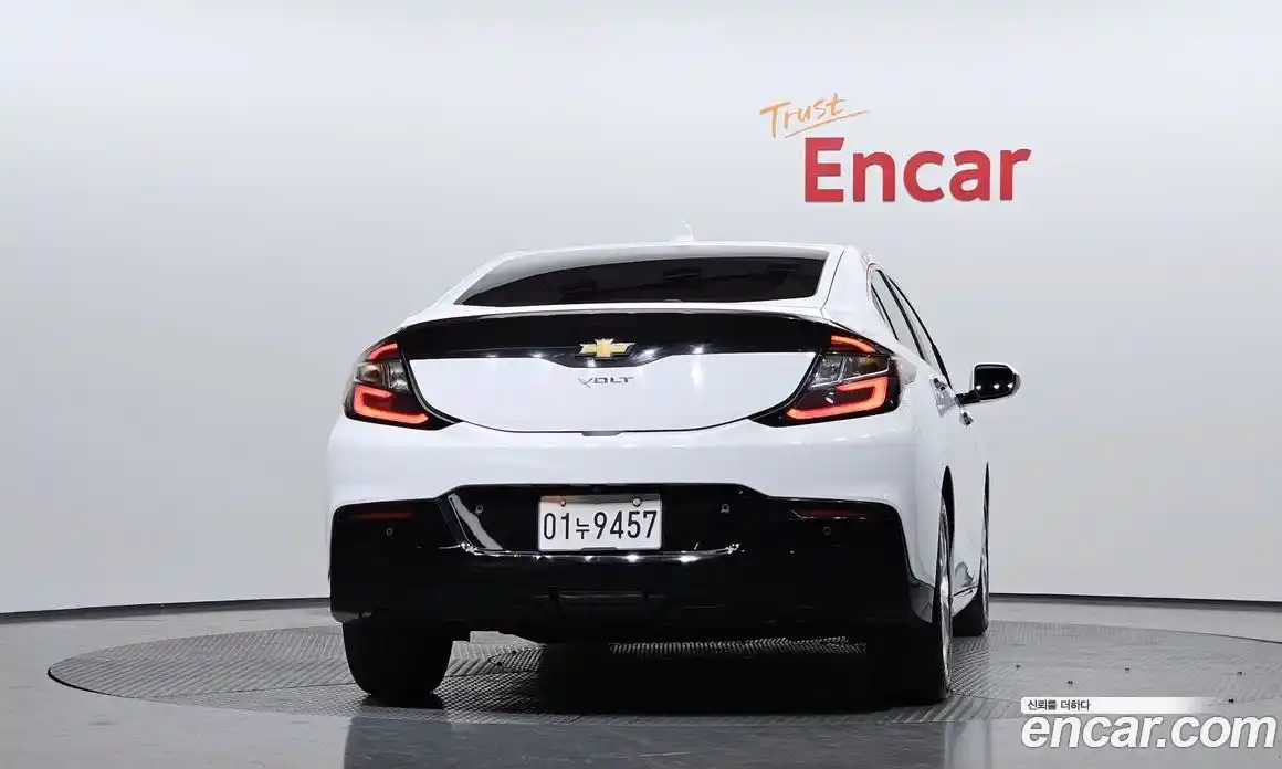 Chevrolet Volt 2018 1.5 Автомат в Москве № 41868, фото 17