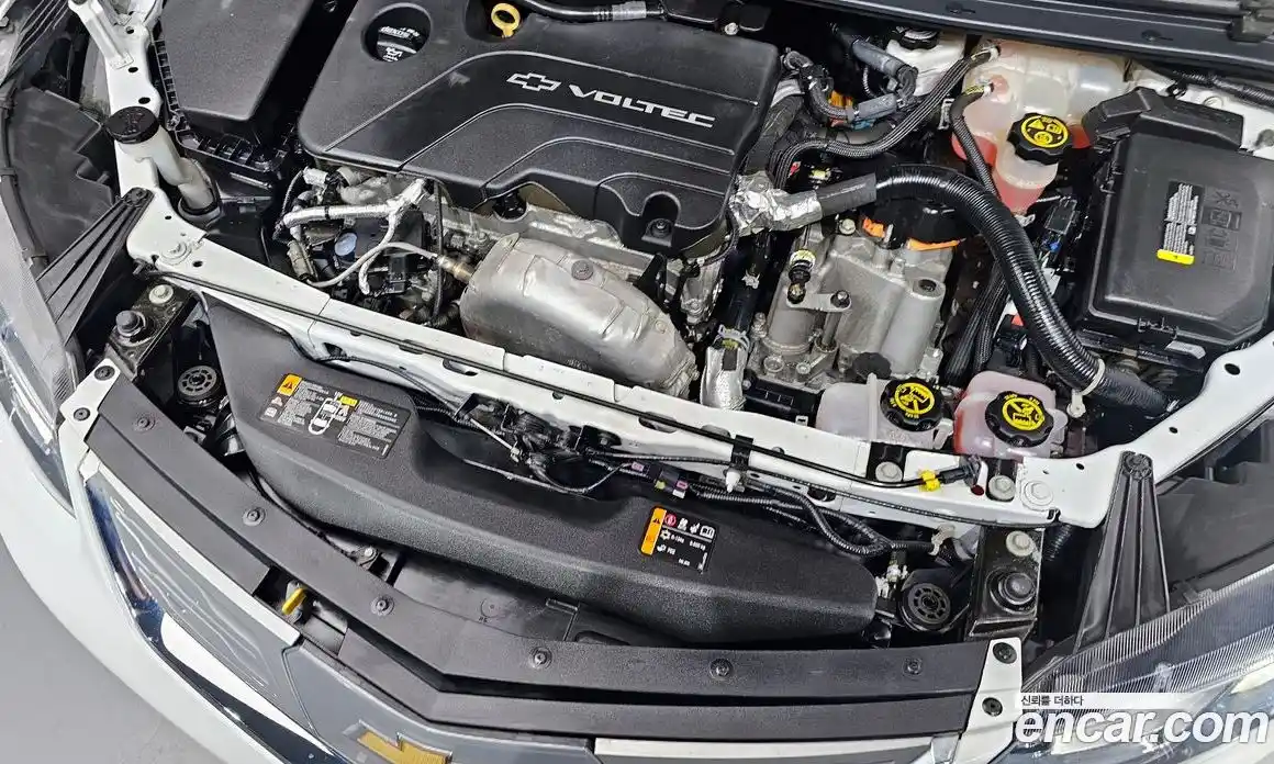 Chevrolet Volt 2018 1.5 Автомат в Москве № 41868, фото 19