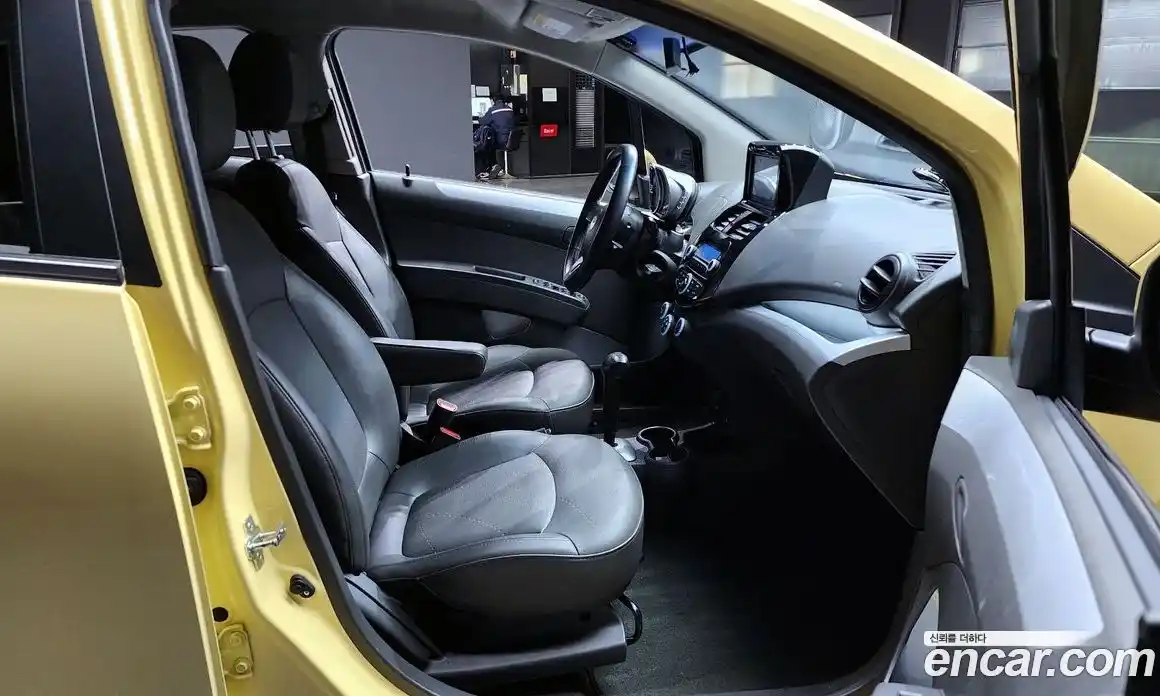 Chevrolet Spark 2014 1.0 Автомат в Москве № 42081, фото 19