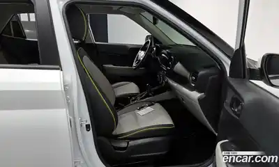 Hyundai Venue 2023 1.6 Автомат в Москве № 42721, миниатюра 11