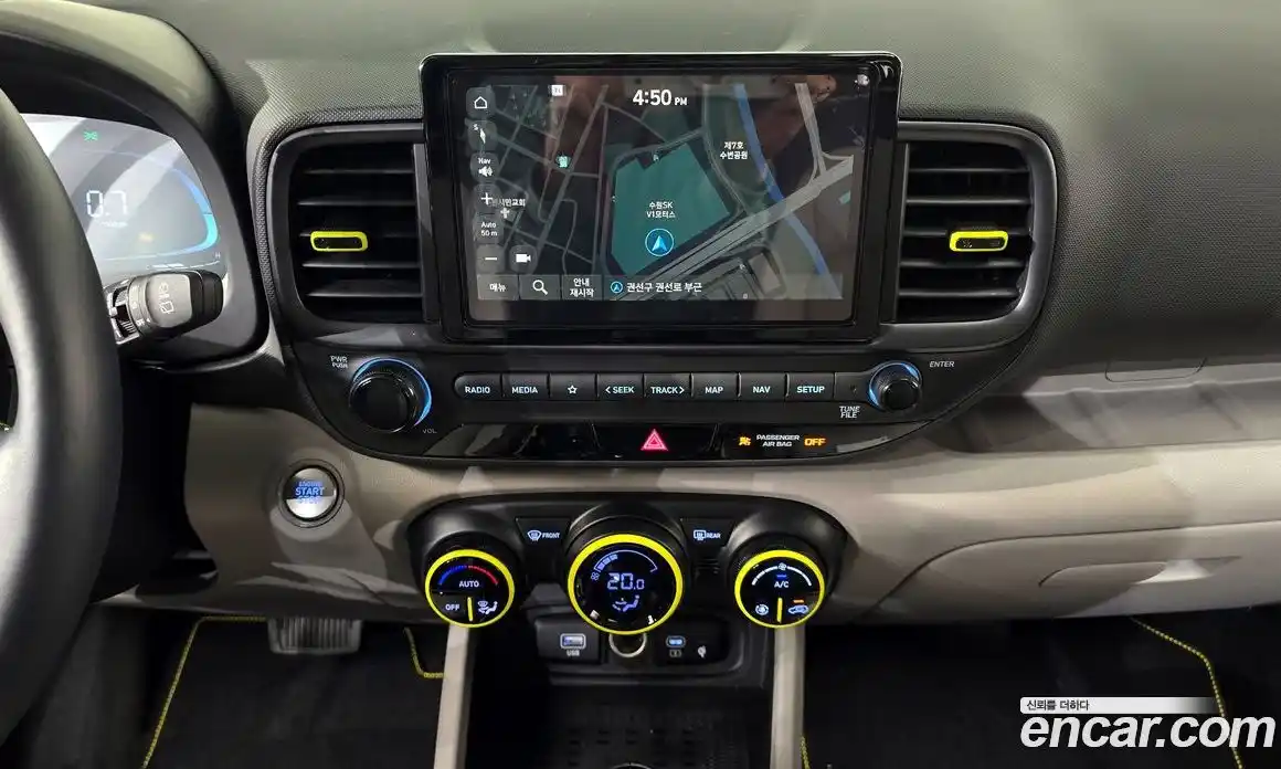 Hyundai Venue 2023 1.6 Автомат в Москве № 42721, фото 14