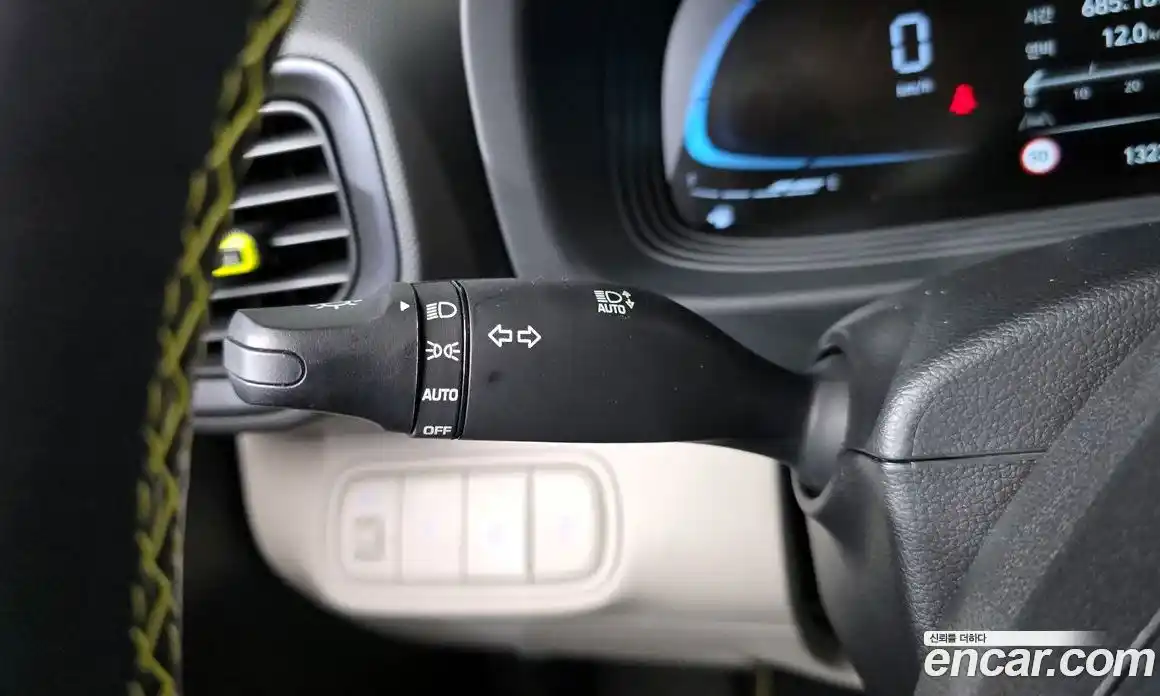 Hyundai Venue 2023 1.6 Автомат в Москве № 42721, фото 18