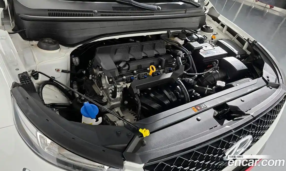 Hyundai Venue 2023 1.6 Автомат в Москве № 42721, фото 6