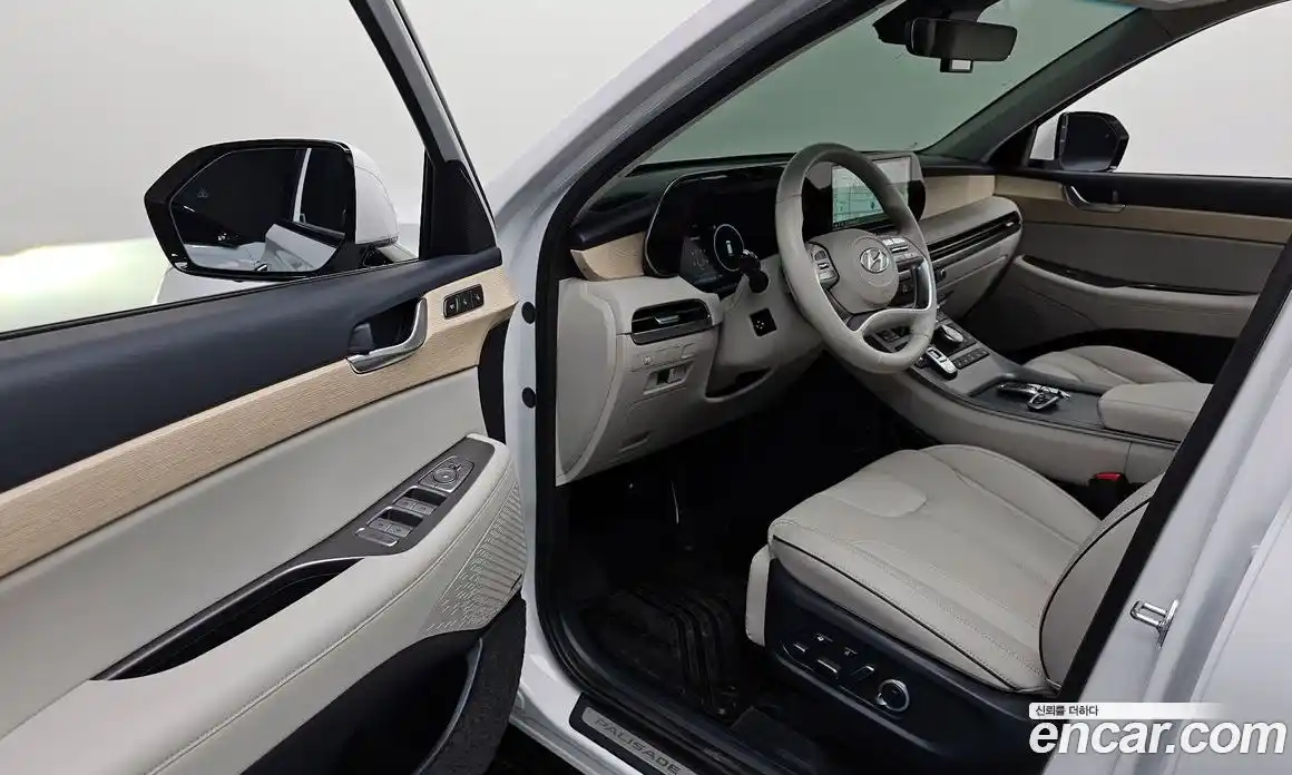 Hyundai Palisade 2023 3.8 Автомат в Москве № 47432, фото 17