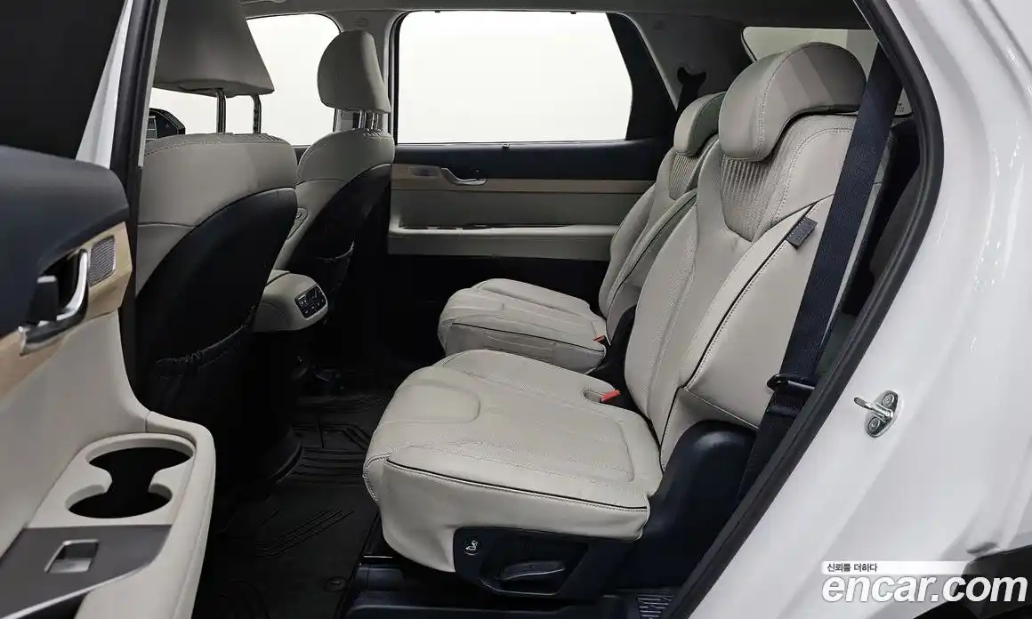 Hyundai Palisade 2023 3.8 Автомат в Москве № 47432, фото 4