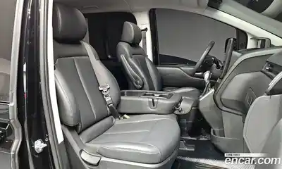 Hyundai Staria 2025 2.2 Автомат в Москве № 48263, миниатюра 5