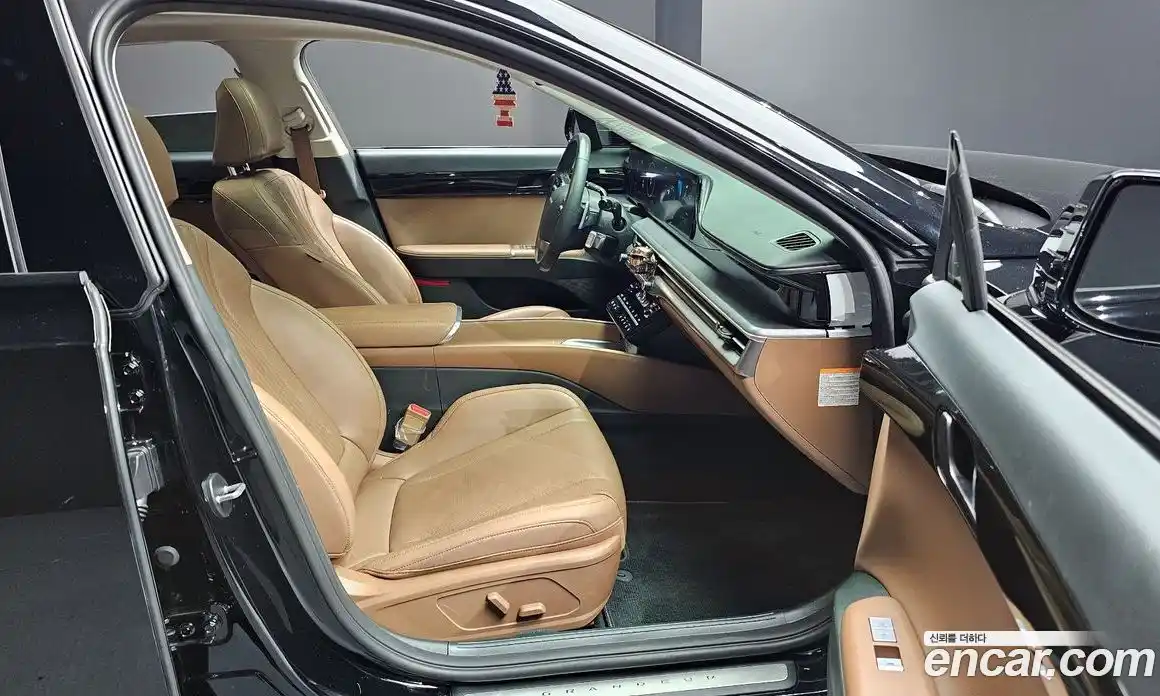 Hyundai Grandeur 2024 1.6 Автомат в Москве № 49731, фото 20