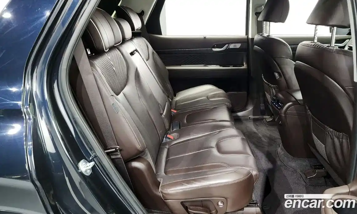 Hyundai Palisade 2023 3.8 Автомат в Москве № 50072, фото 9