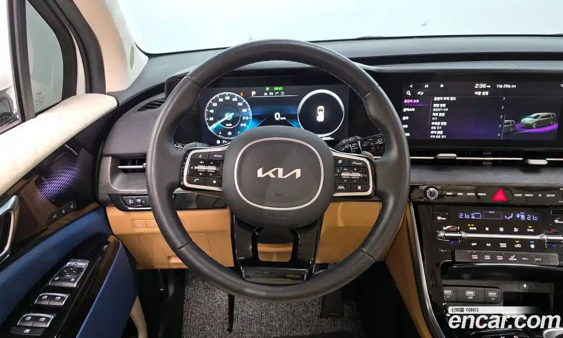 Kia Canival 2023 3.5 Автомат в Москве № 53077, фото 15