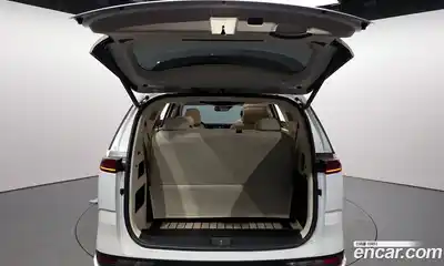 Kia Canival 2023 3.5 Автомат в Москве № 53077, миниатюра 10