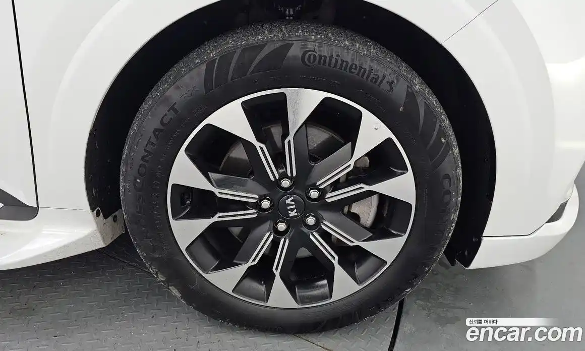 Kia Canival 2021 2.2 Автомат в Москве № 53938, фото 11