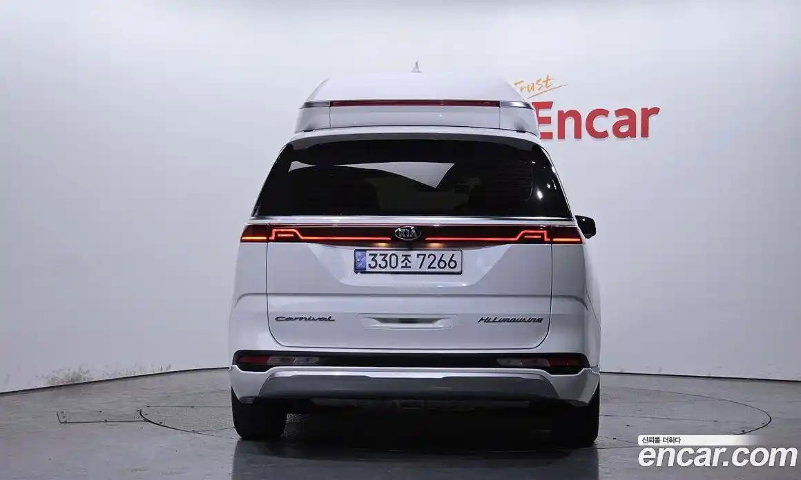 Kia Canival 2021 2.2 Автомат в Москве № 53938, фото 13