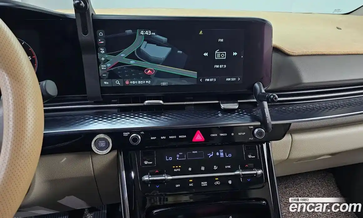 Kia Canival 2021 2.2 Автомат в Москве № 53938, фото 3