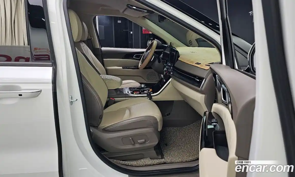 Kia Canival 2021 2.2 Автомат в Москве № 53938, фото 10