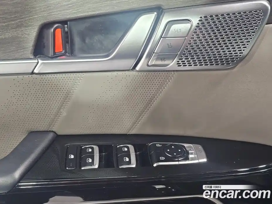 Kia Mohave 2023 3.0 Автомат в Москве № 54305, фото 16