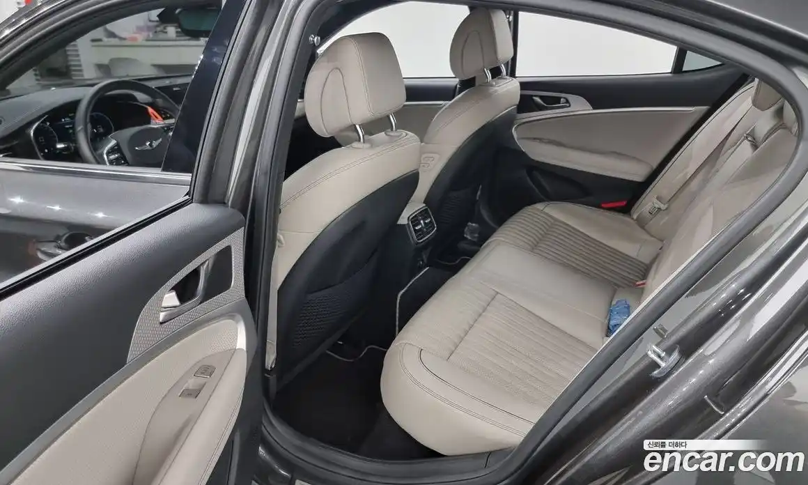 Genesis G70 2023 2.0 Автомат в Москве № 56495, фото 15