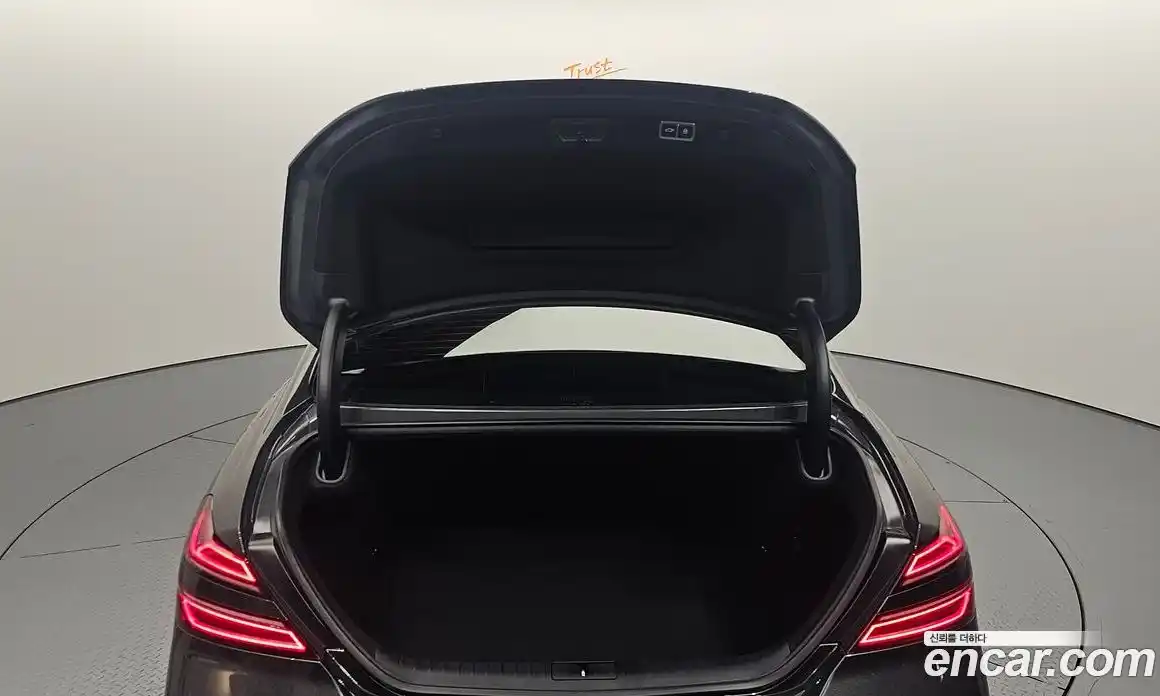 Genesis G70 2023 2.0 Автомат в Москве № 56495, фото 17