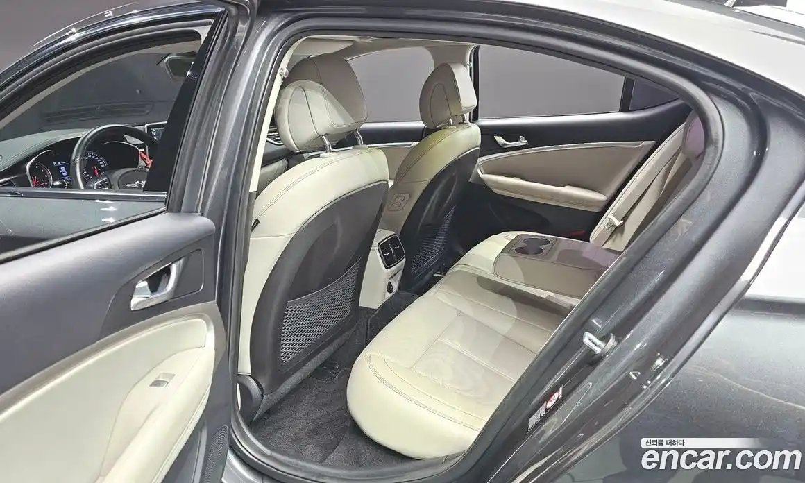 Genesis G70 2019 2.0 Автомат в Москве № 56756, фото 12