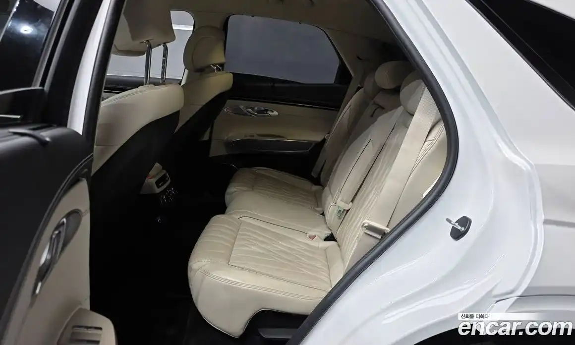 Genesis GV70 2024 2.5 Автомат в Москве № 58837, фото 15