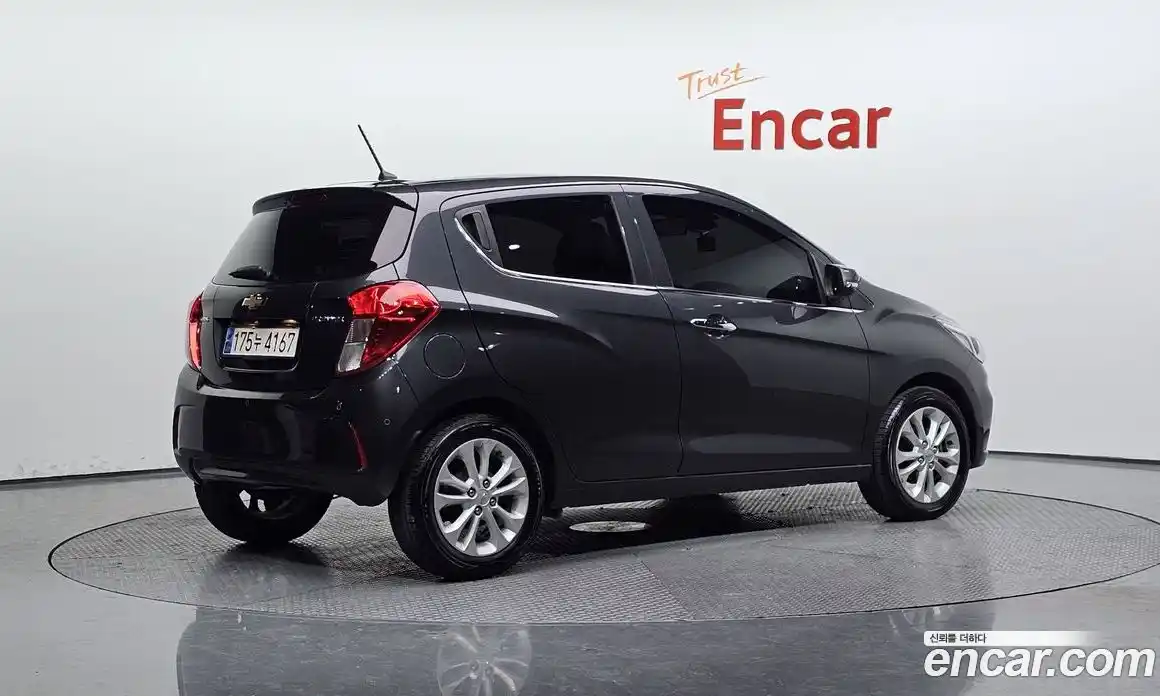 Chevrolet Spark 2021 1.0 Автомат в Москве № 78508, фото 16